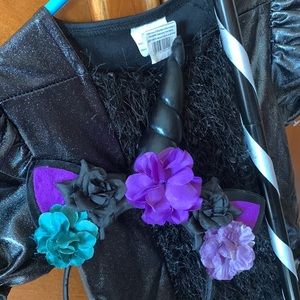 Kids Unicorn Witch in black (4-6)